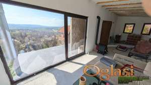 Kuca Prosek 18 ari placa